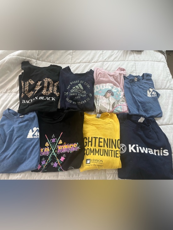 adidas Tops - Women’s LA kings Edison adidas target  Graphic Tees shirts S/M/L LOT bundle